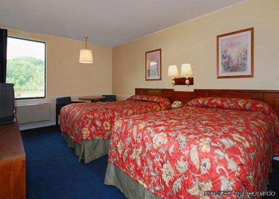 Econo Lodge Моргантаун Стая снимка